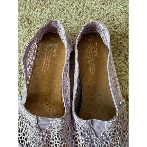 TOMS Women's Light Pink crochet espadrille slip on shoes, size 9 - Picture 10 of 10